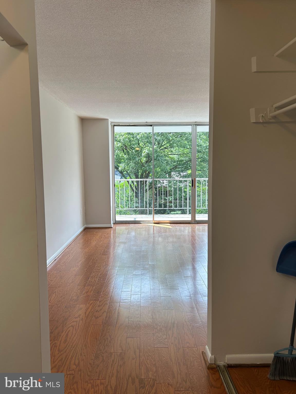 2059 HUNTINGTON AVE #500