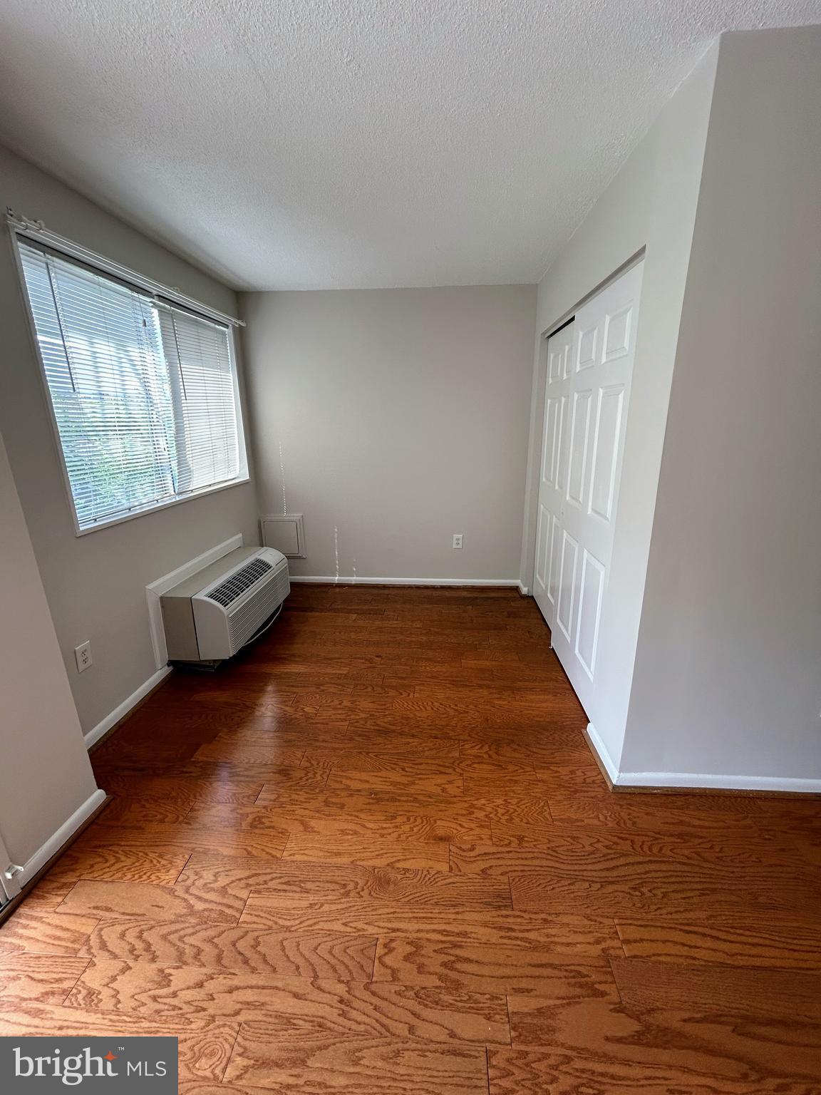 2059 HUNTINGTON AVE #500