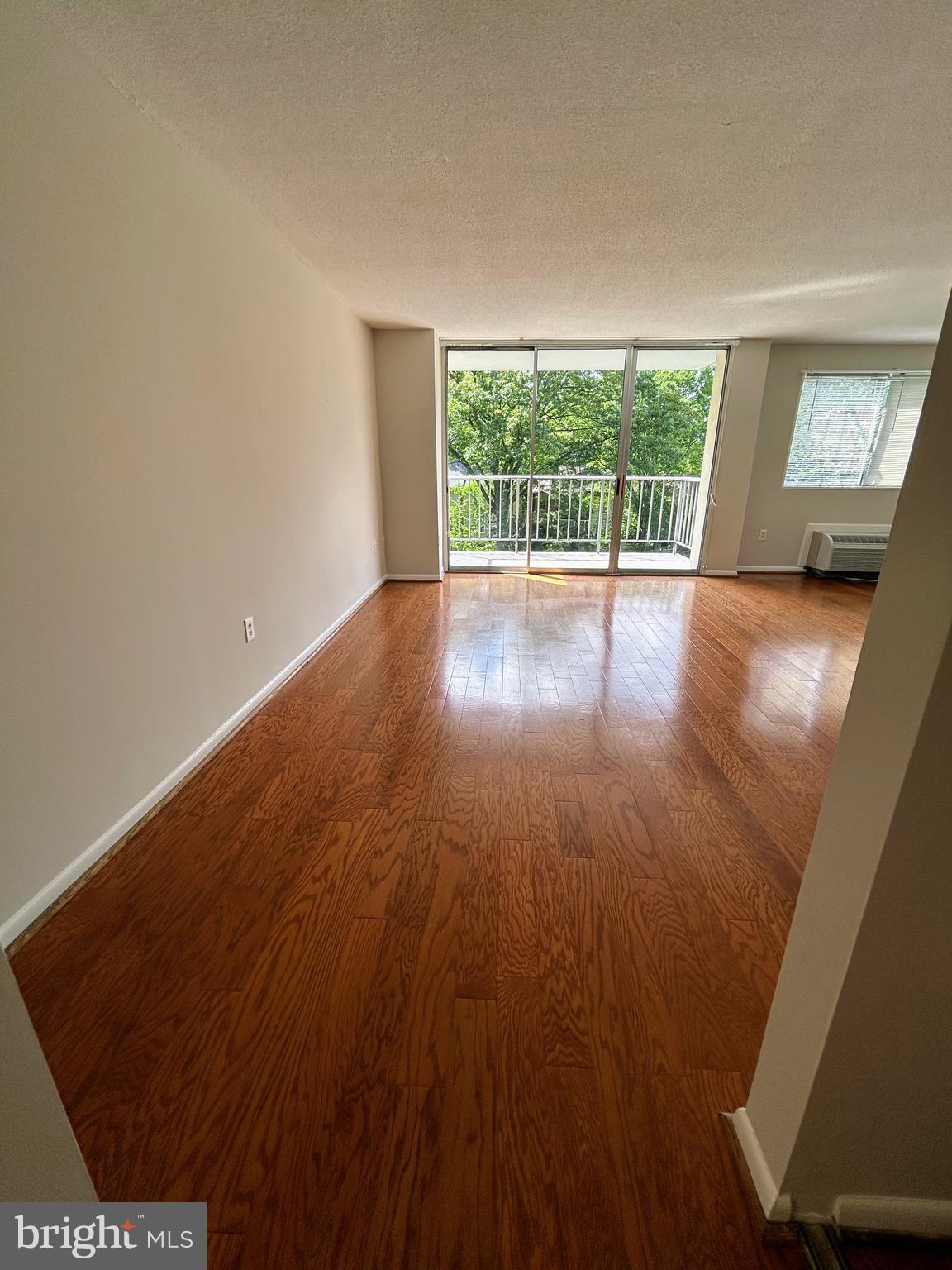 2059 HUNTINGTON AVE #500