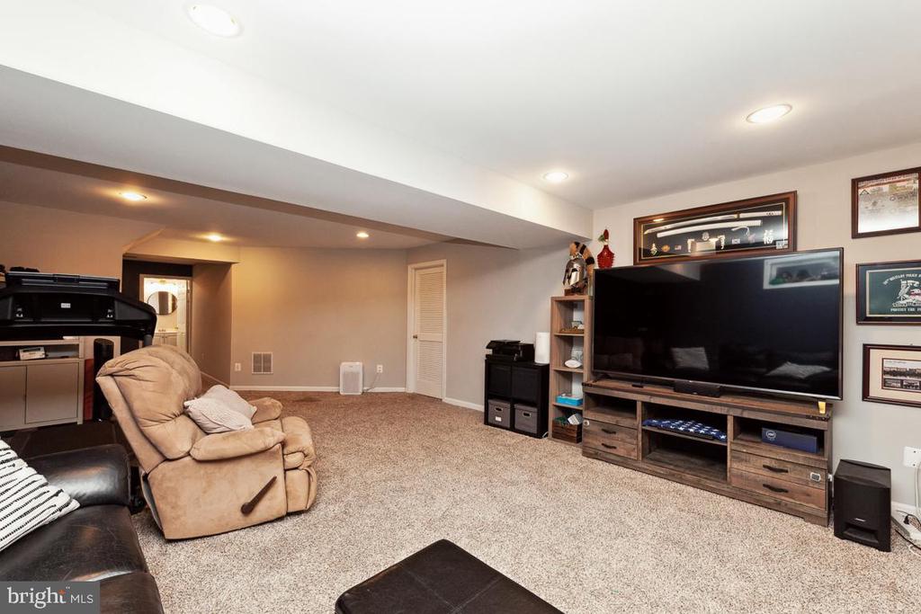 7970 ALMEDA COURT