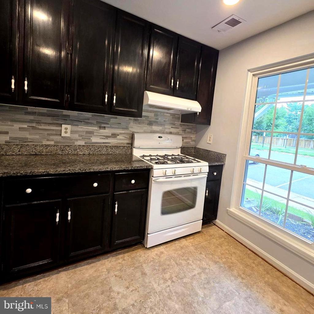 4403 ASPEN DRIVE