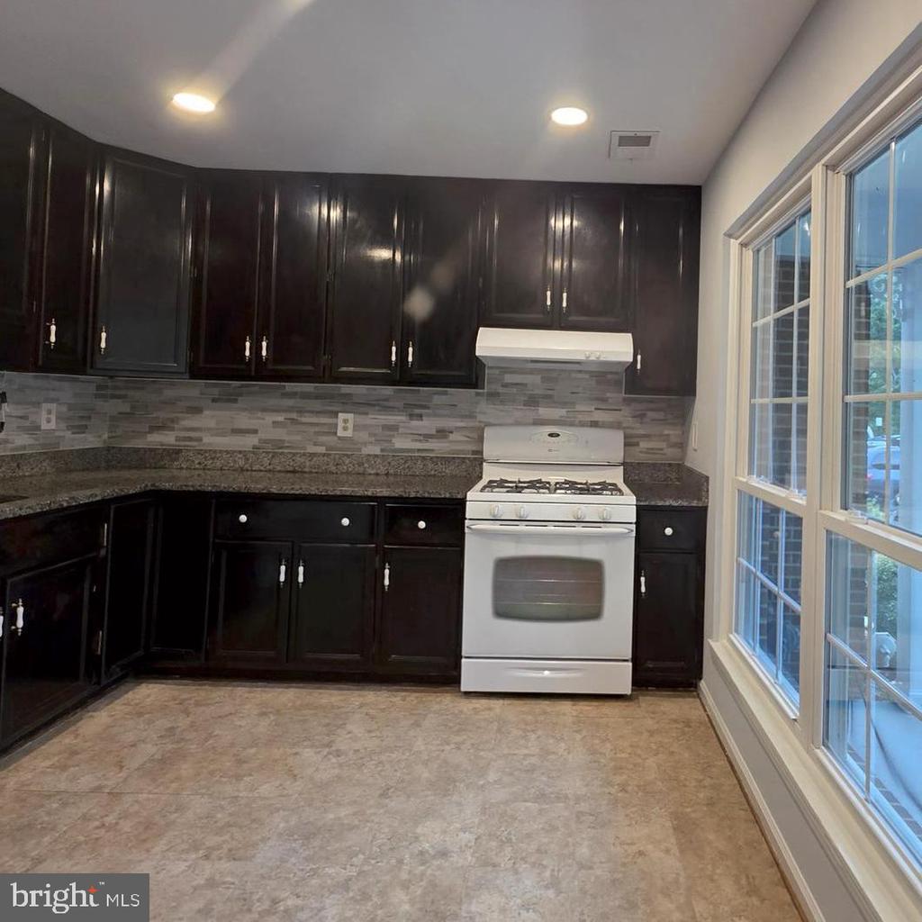 4403 ASPEN DRIVE
