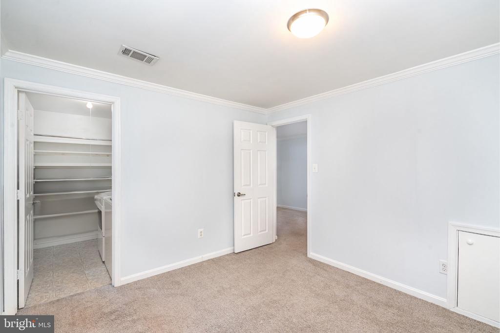 8010 Dayspring Ct
