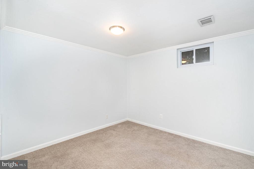 8010 Dayspring Ct