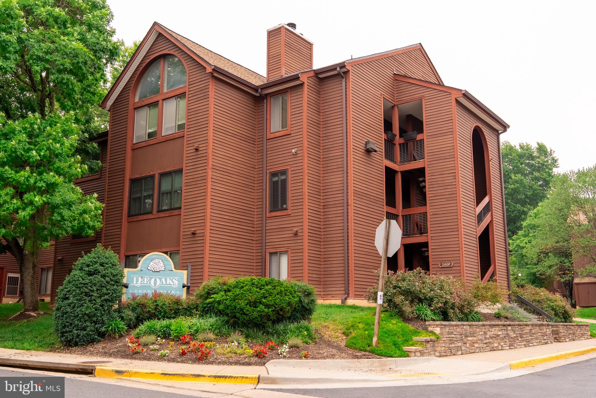 2820 LEE OAKS PLACE 302
