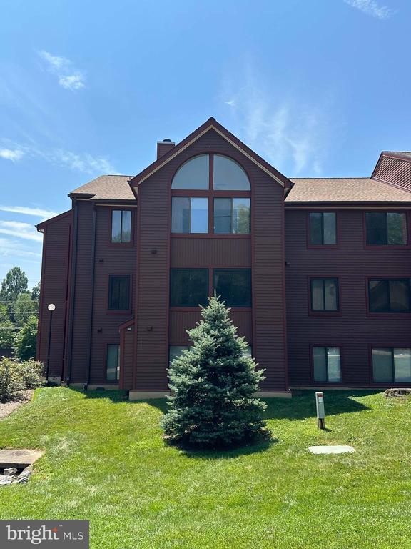 2820 LEE OAKS PLACE 302