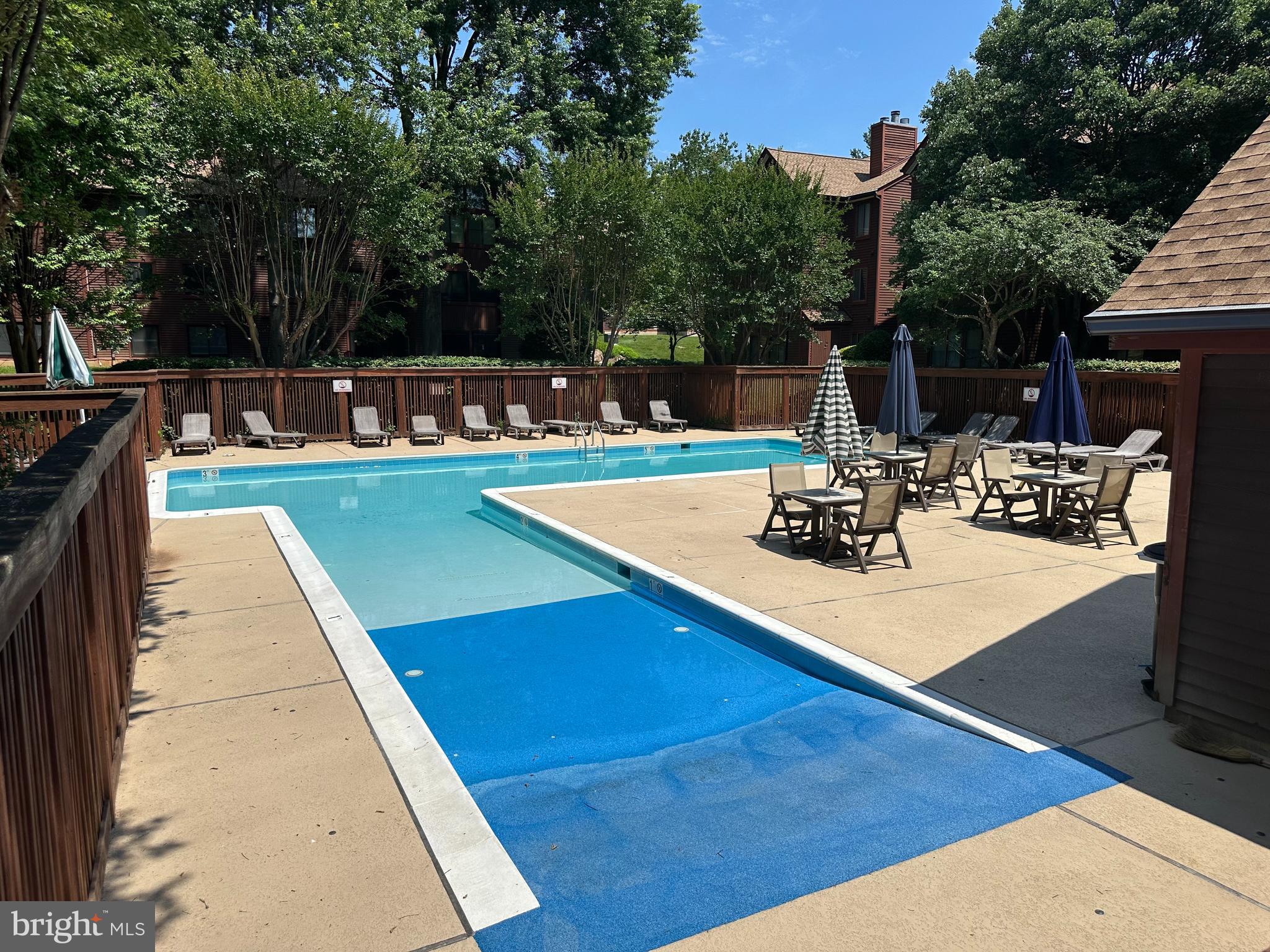 2820 LEE OAKS PLACE 302