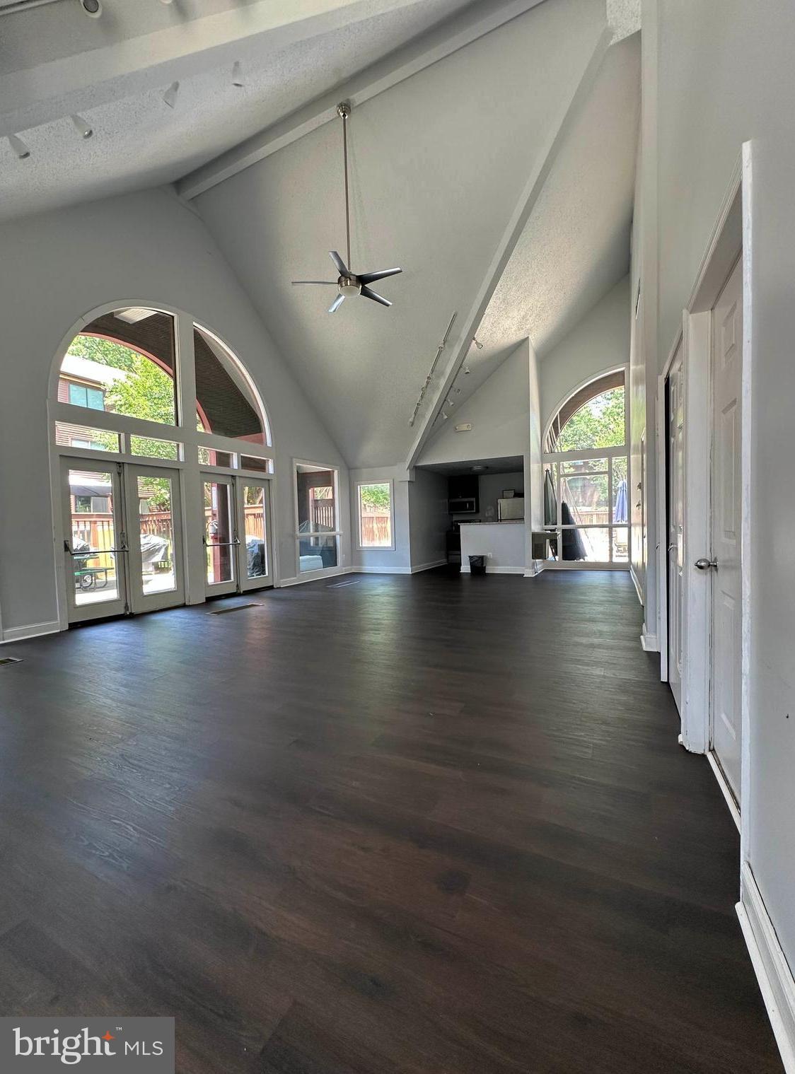 2820 LEE OAKS PLACE 302