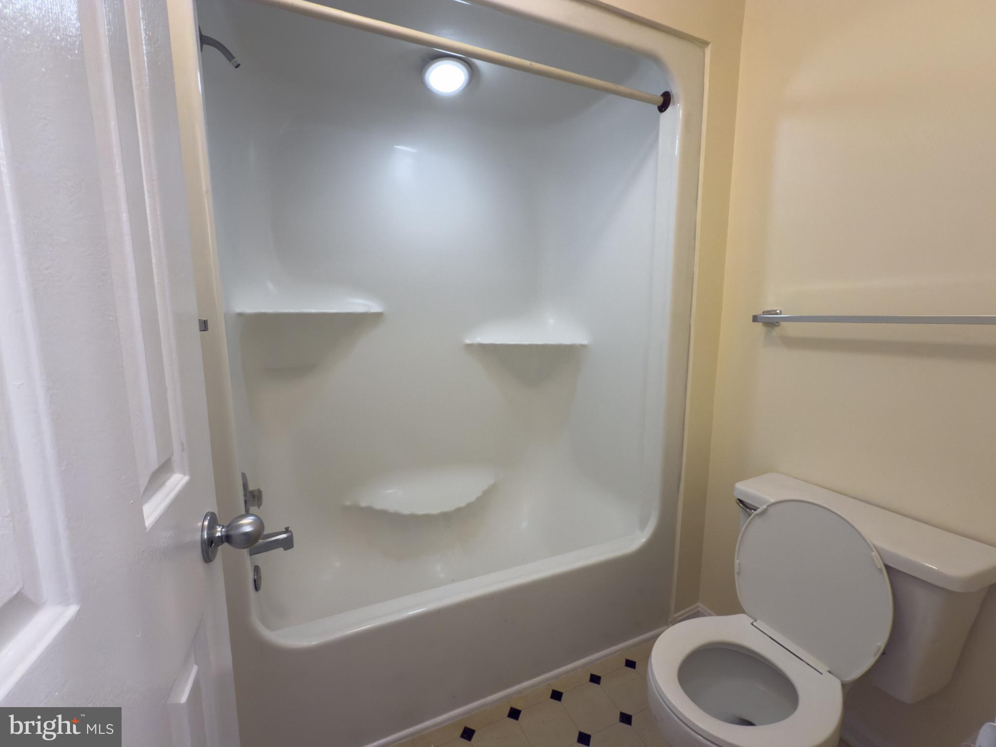 2820 LEE OAKS PLACE 302