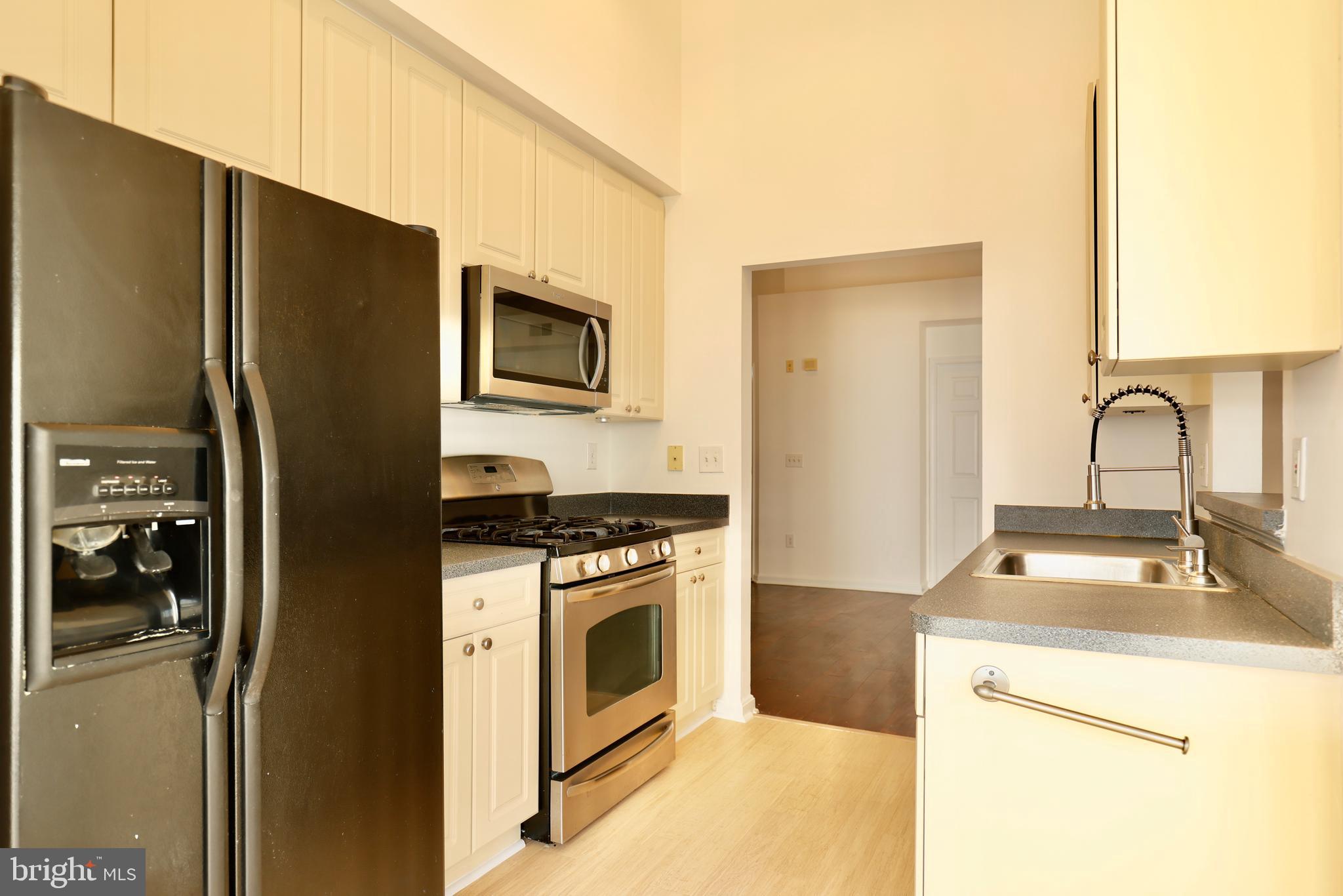 5928 FOUNDERS CROSSING COURT 303