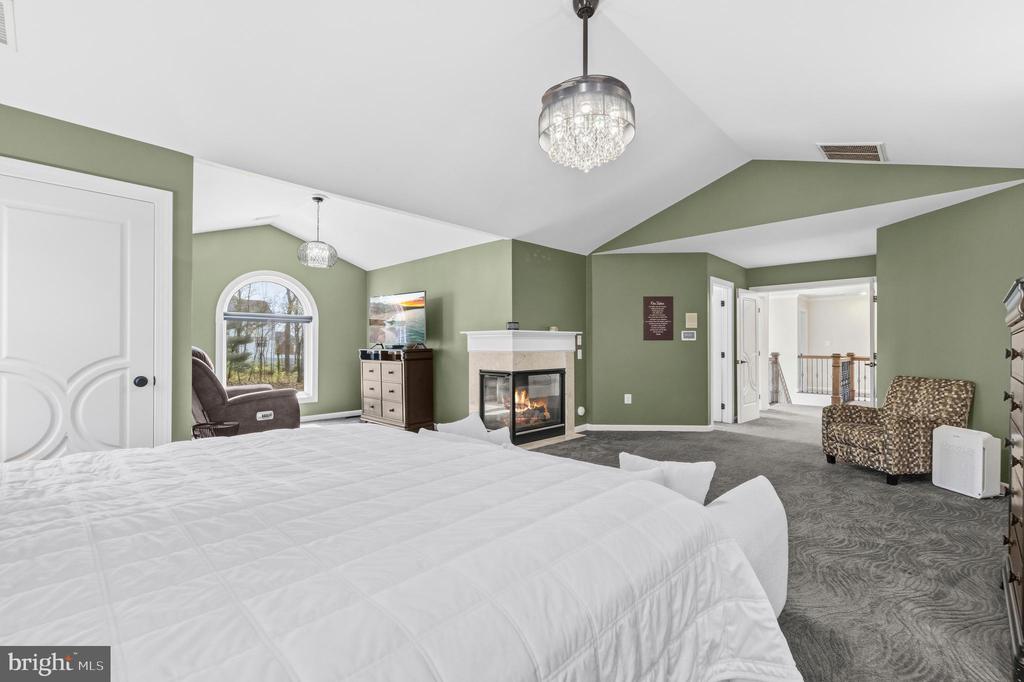 1515 JUDD COURT