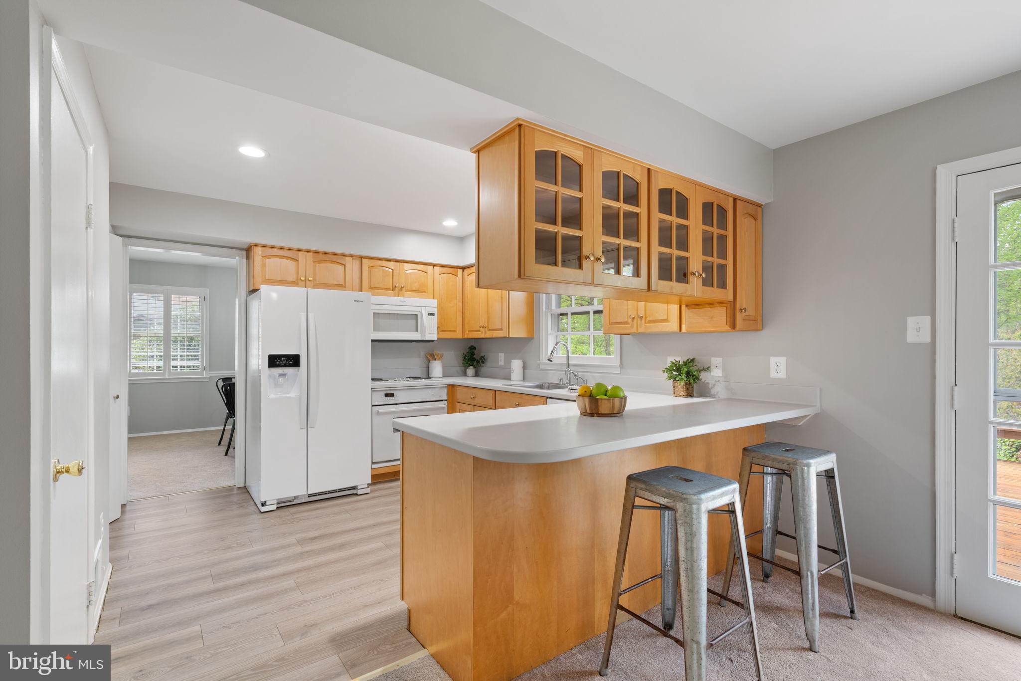 8328 CARRLEIGH PARKWAY