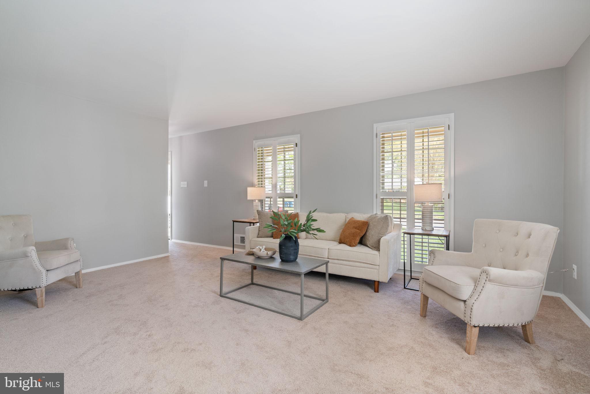 8328 CARRLEIGH PARKWAY