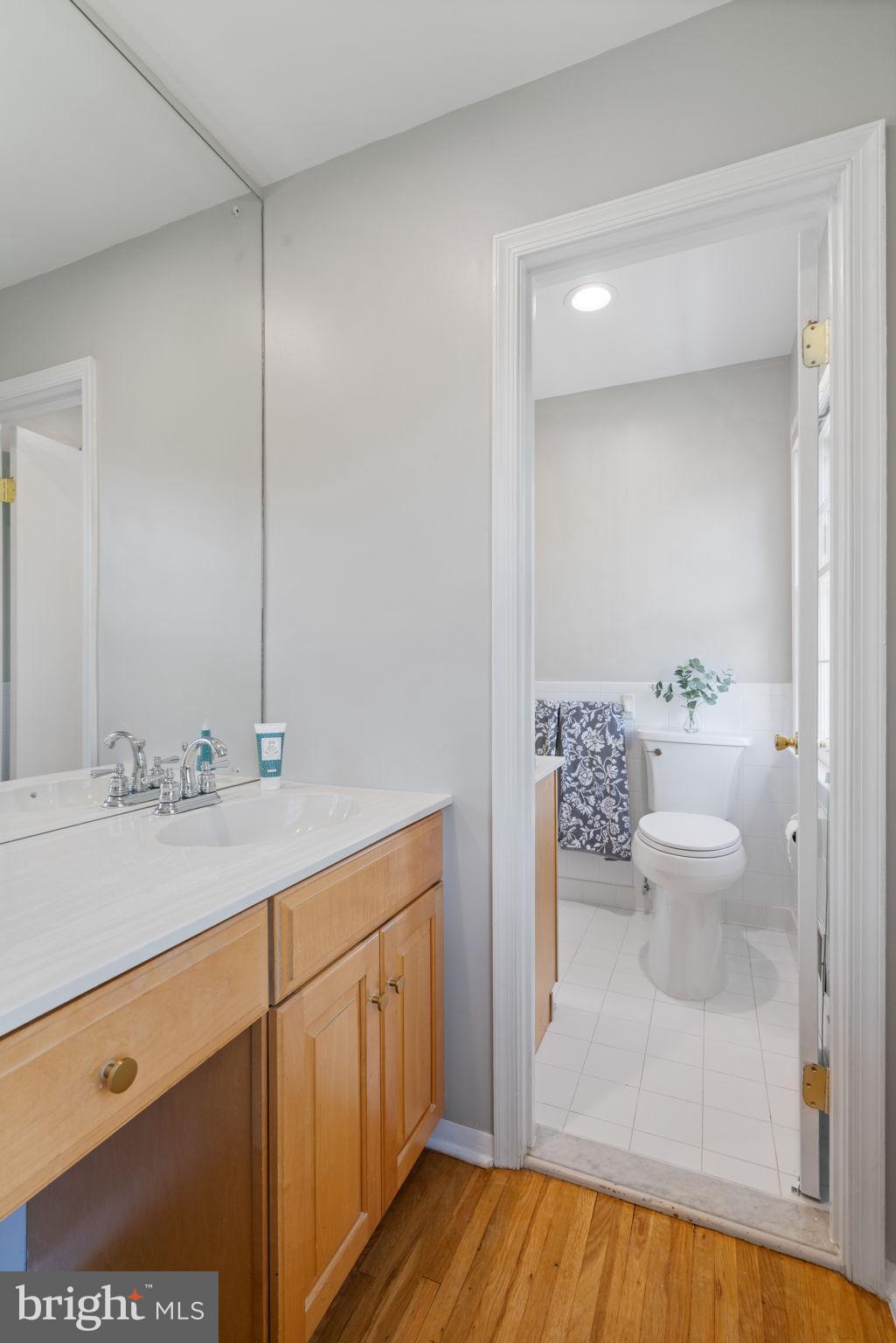 8328 CARRLEIGH PARKWAY