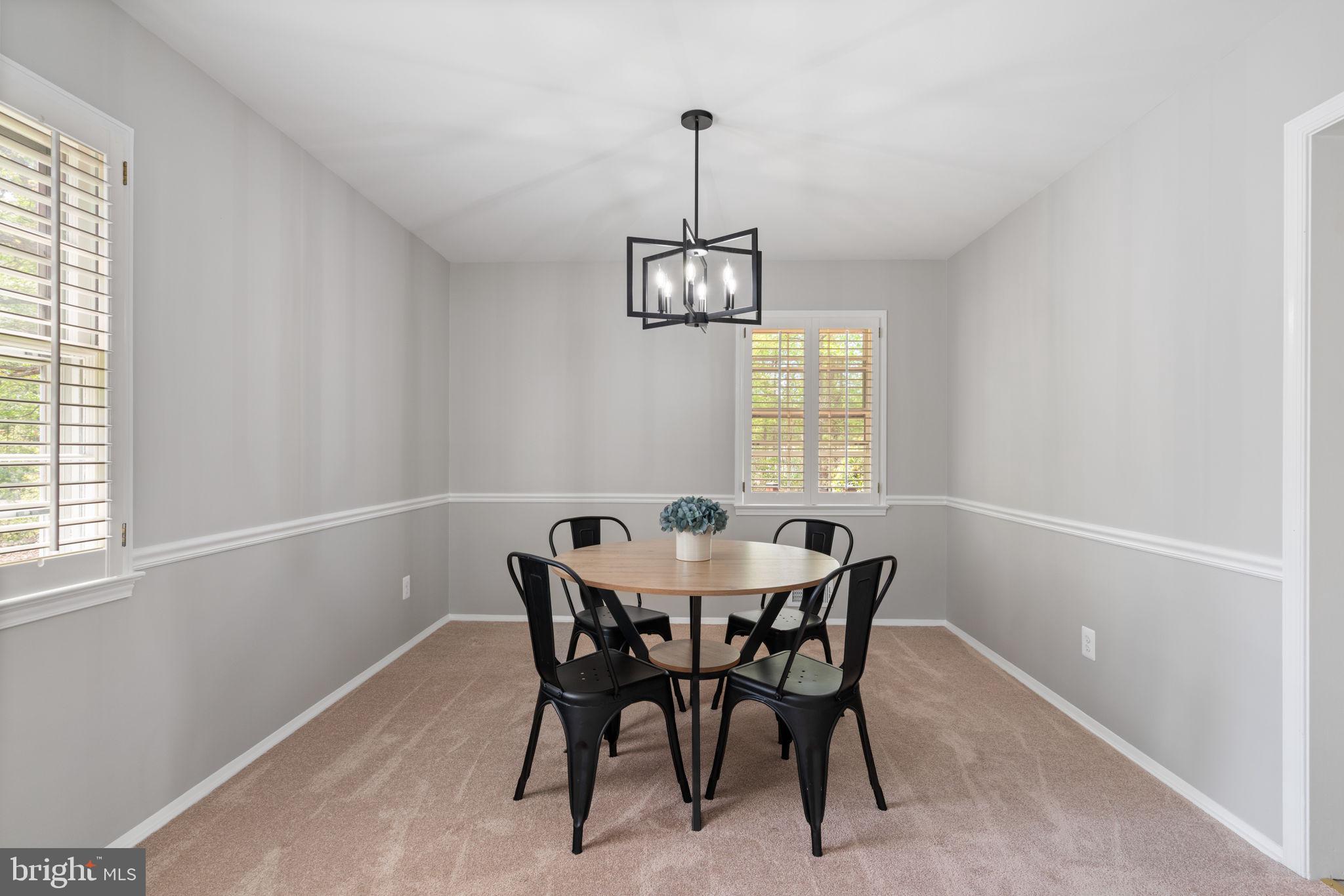 8328 CARRLEIGH PARKWAY