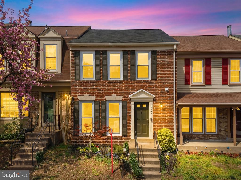 14206 ROYAL OAK LANE