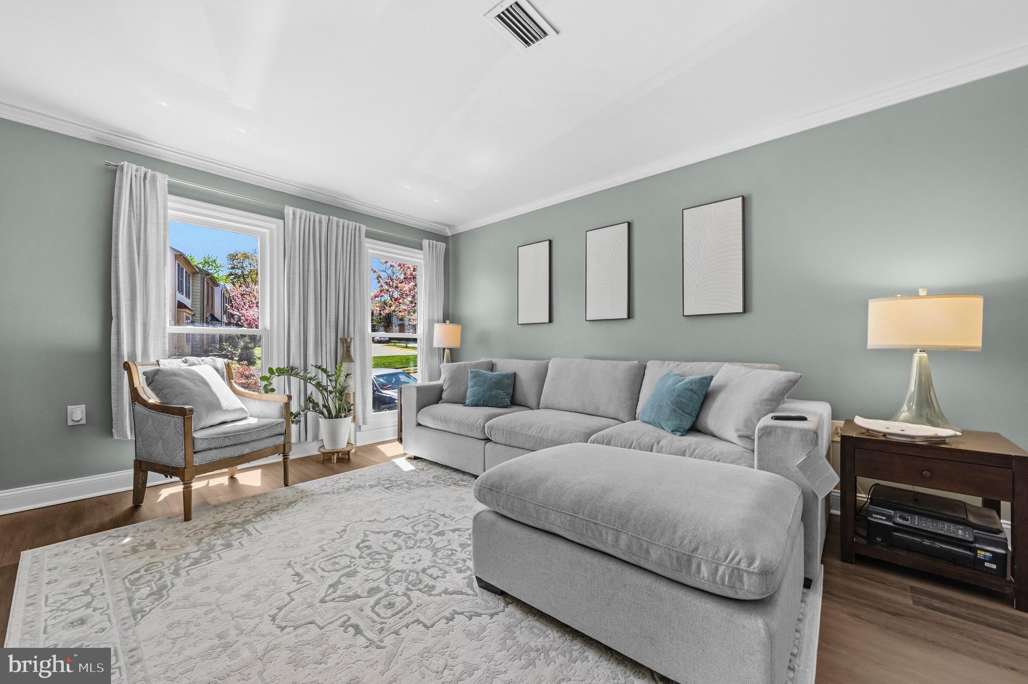 14206 ROYAL OAK LANE