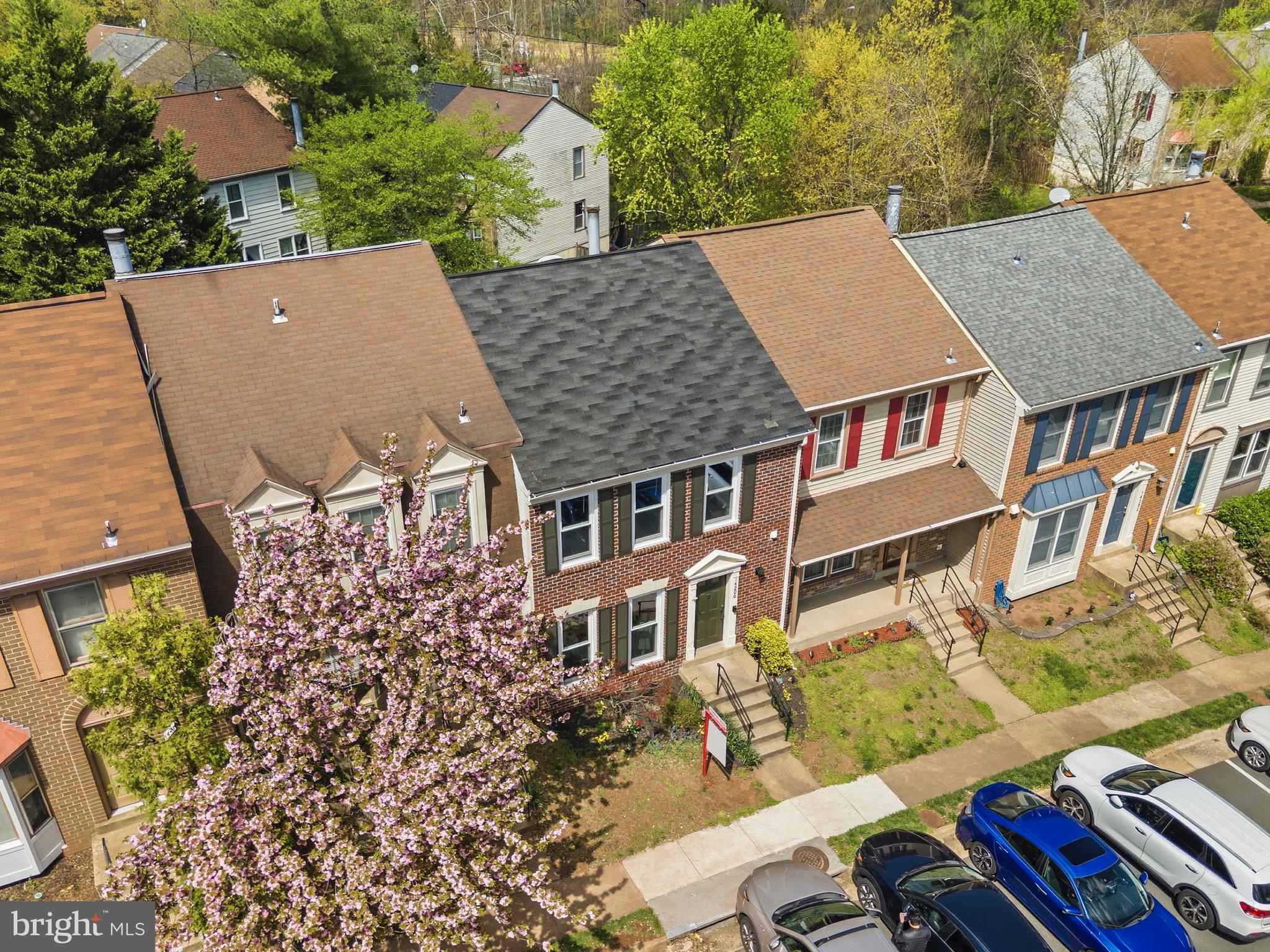 14206 ROYAL OAK LANE