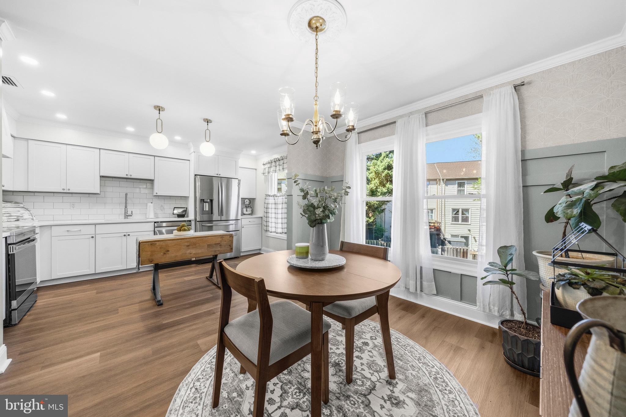 14206 ROYAL OAK LANE