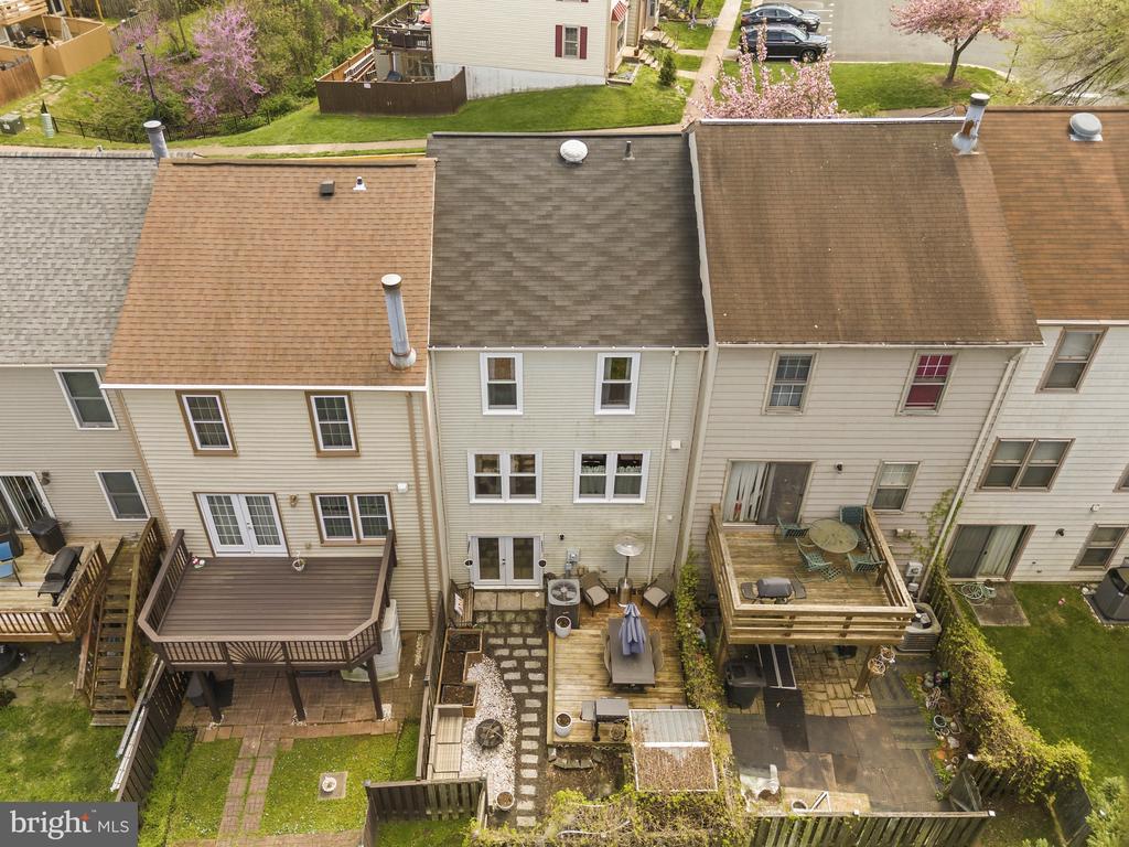 14206 ROYAL OAK LANE