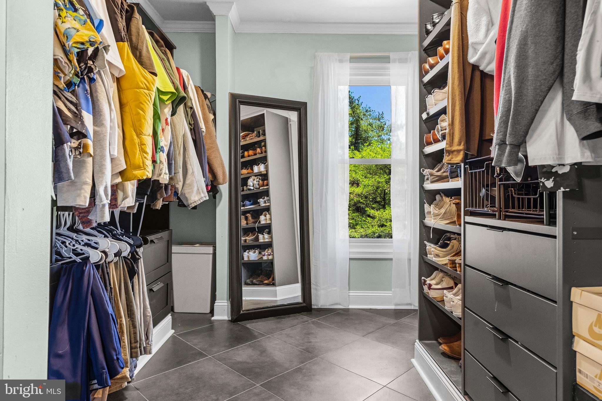 14206 ROYAL OAK LANE