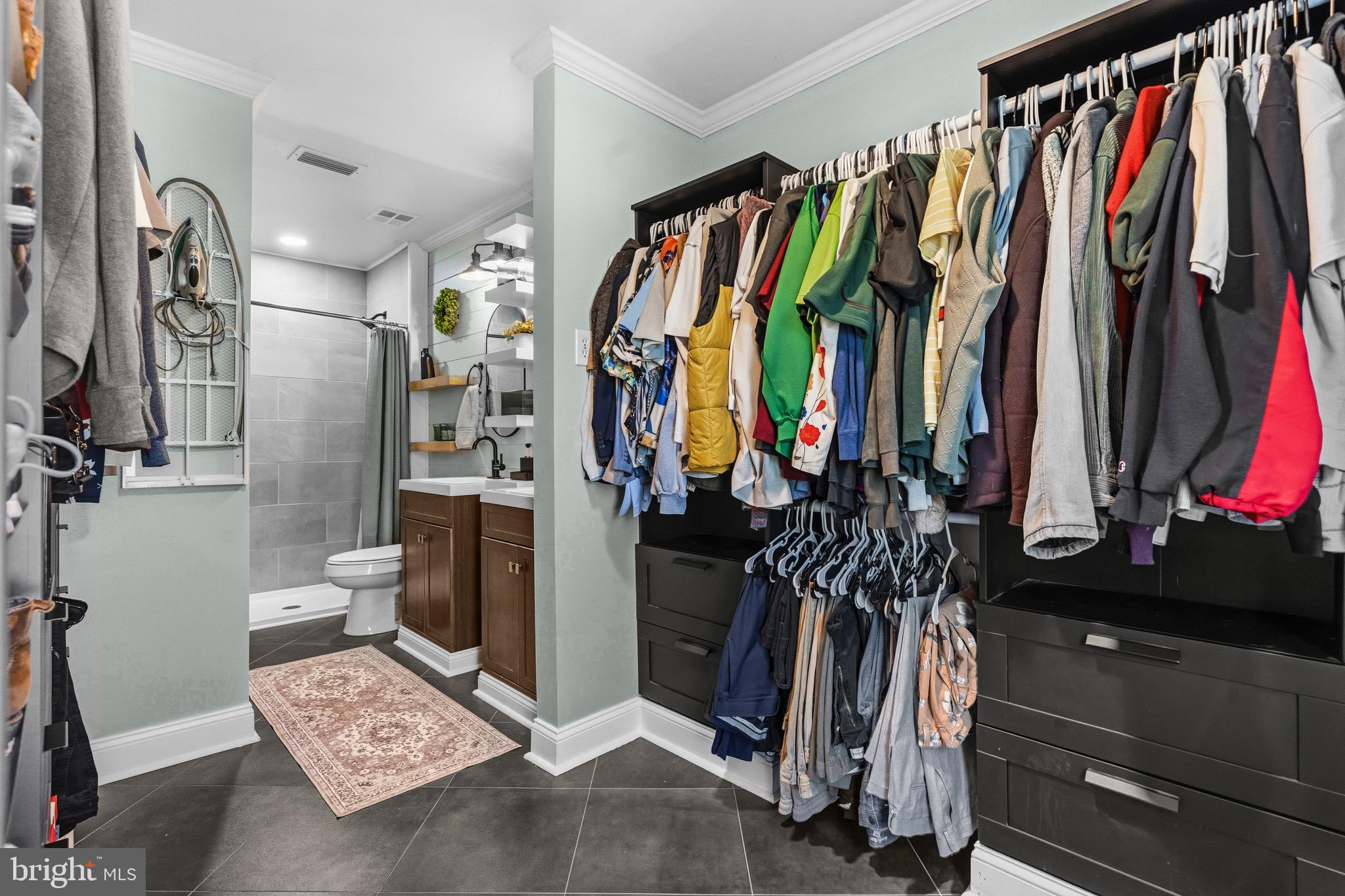 14206 ROYAL OAK LANE