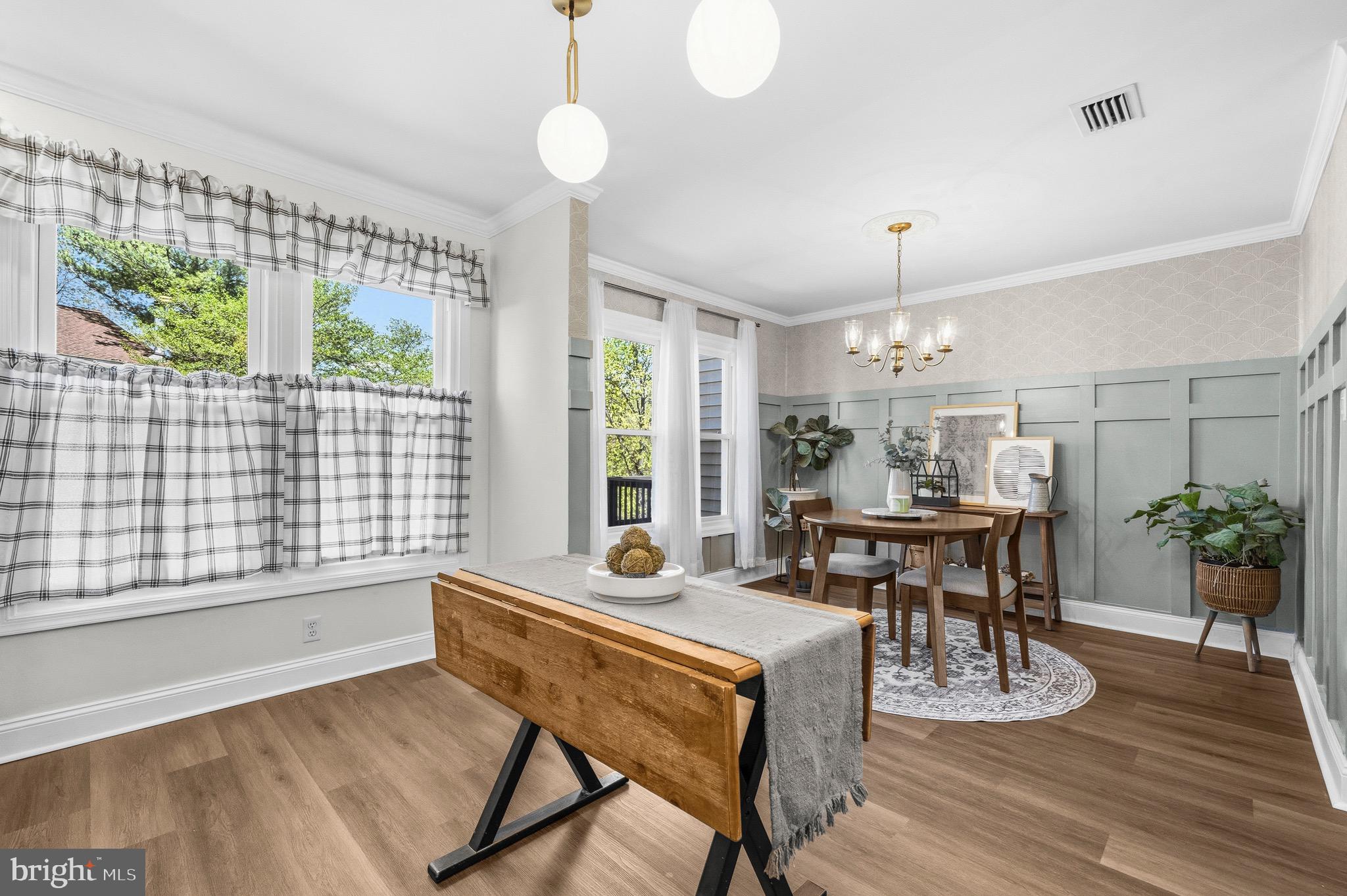 14206 ROYAL OAK LANE