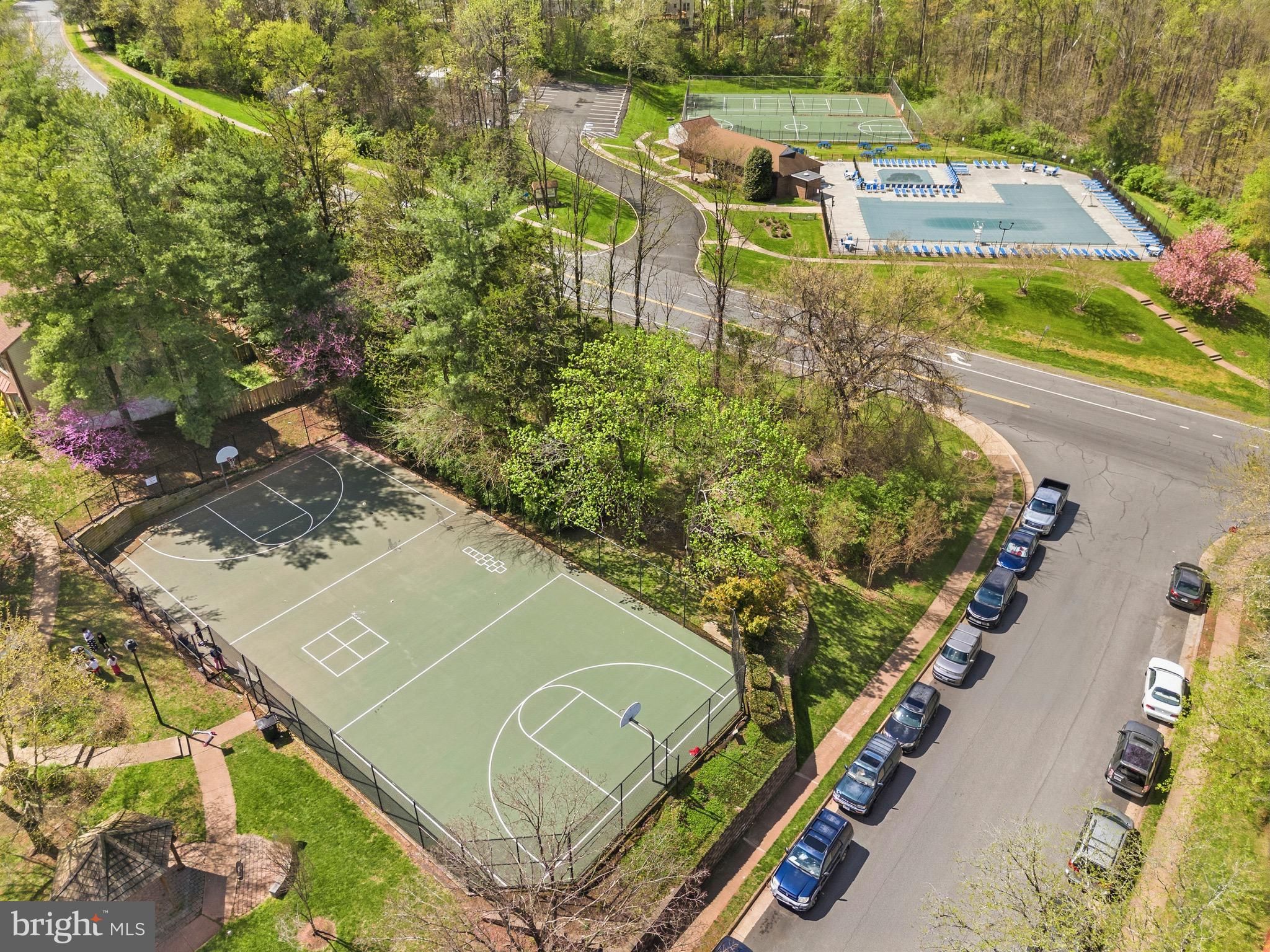 14206 ROYAL OAK LANE