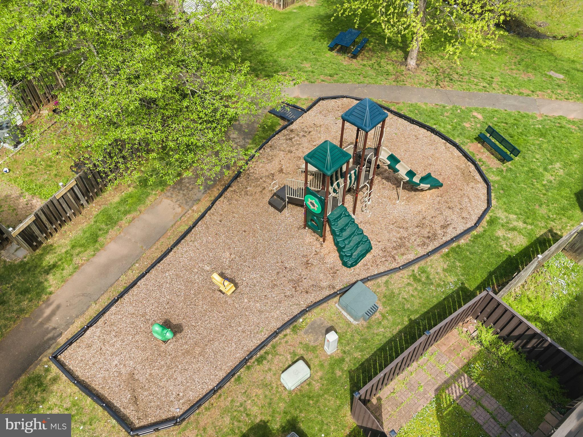 14206 ROYAL OAK LANE