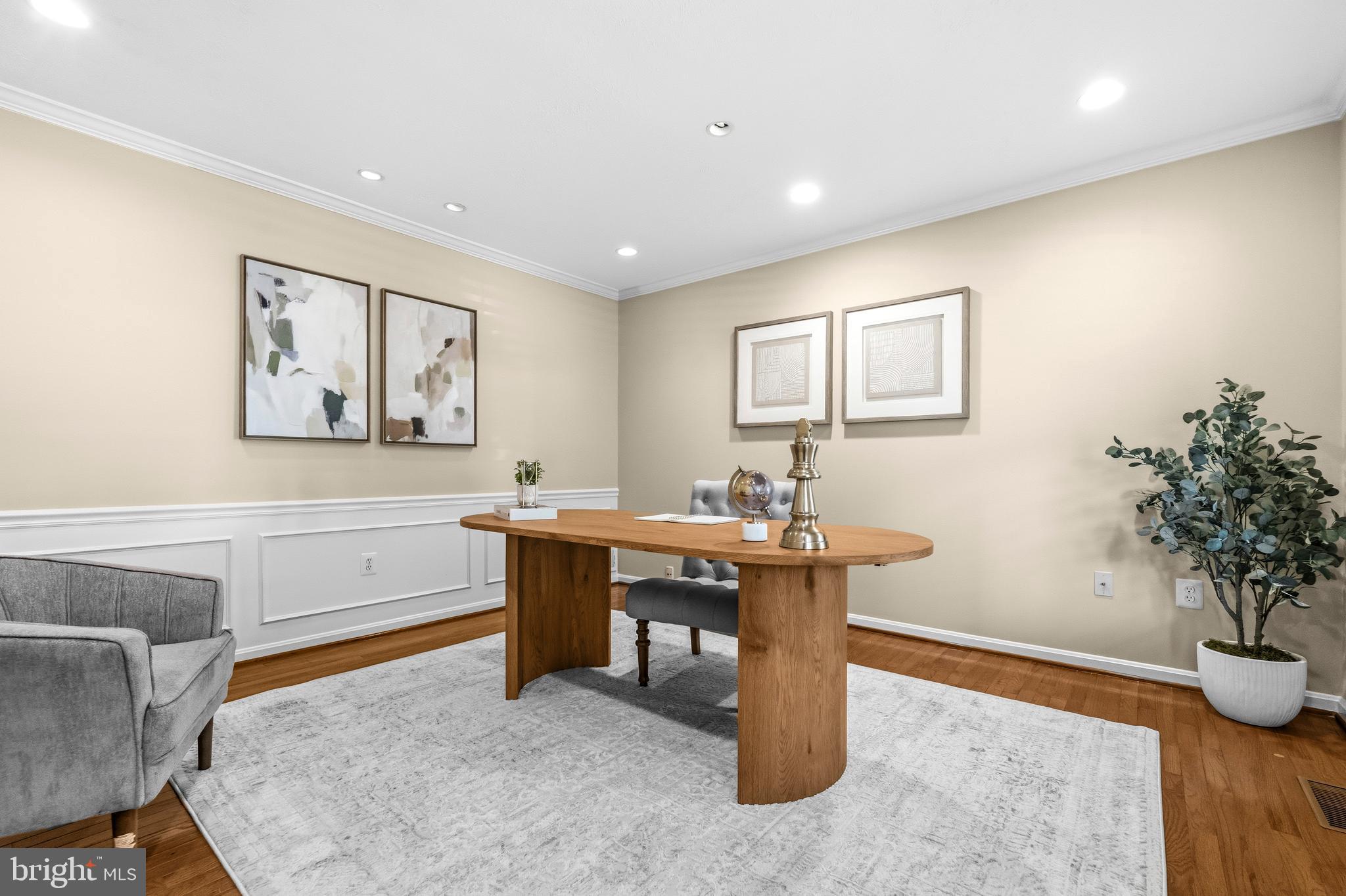 7412 BRIAN RUN COURT