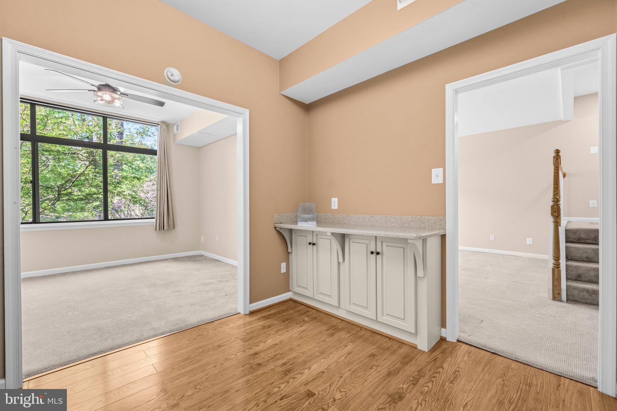 2116 GREEN WATCH WAY 200D