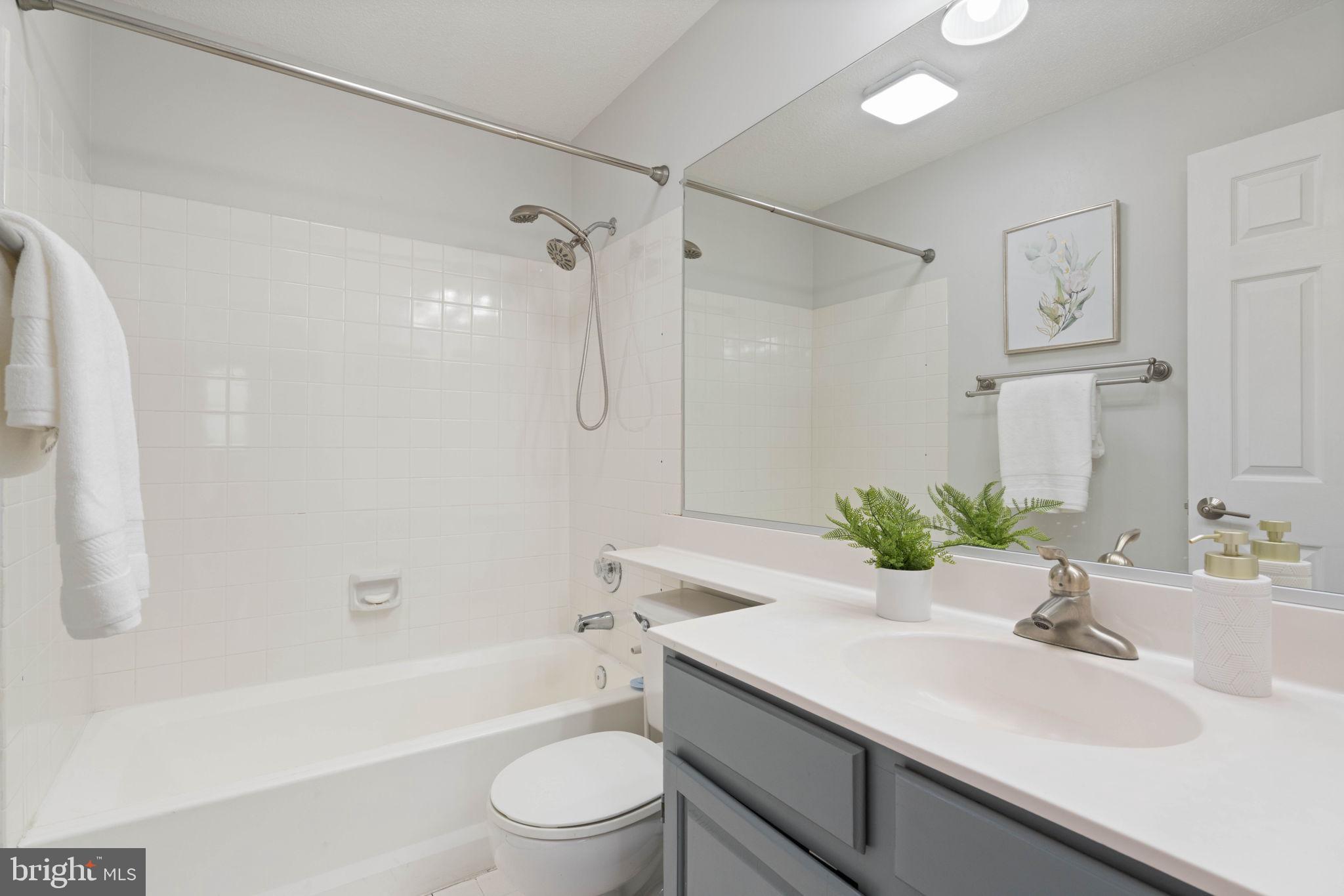 4109 WESTMAN COURT