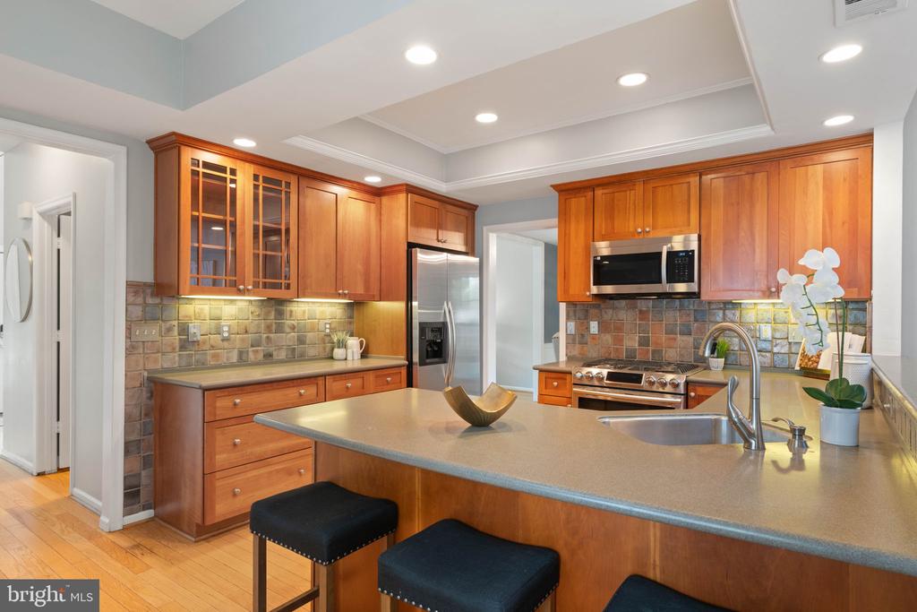 4109 WESTMAN COURT