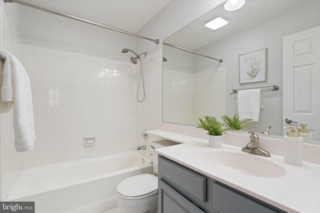 4109 WESTMAN COURT