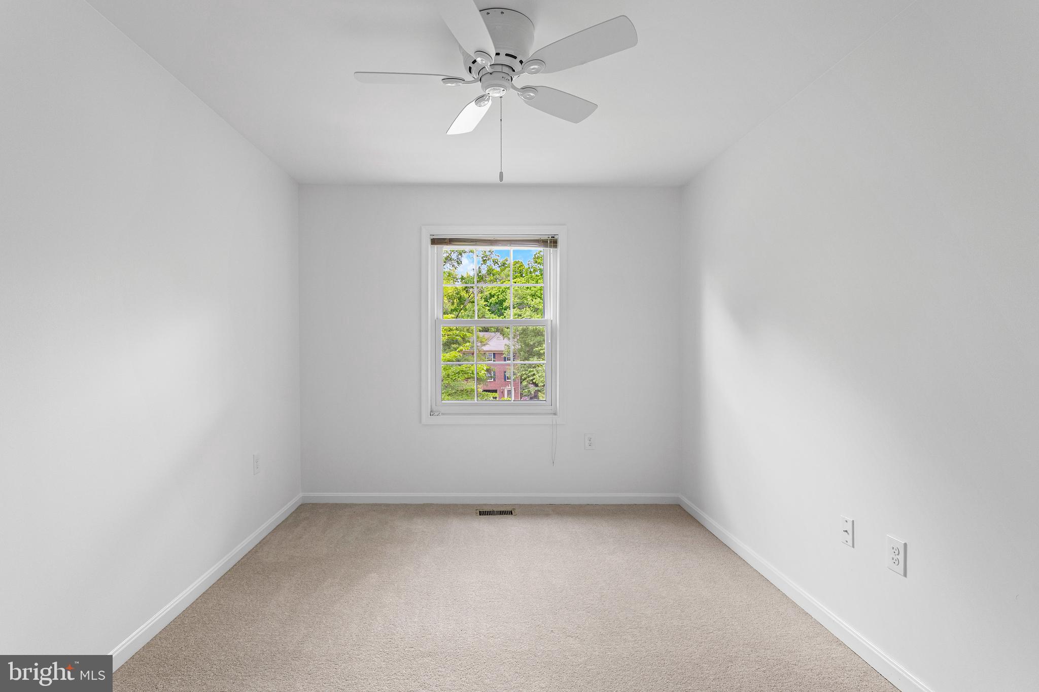 9348 MCCARTHY WOODS COURT