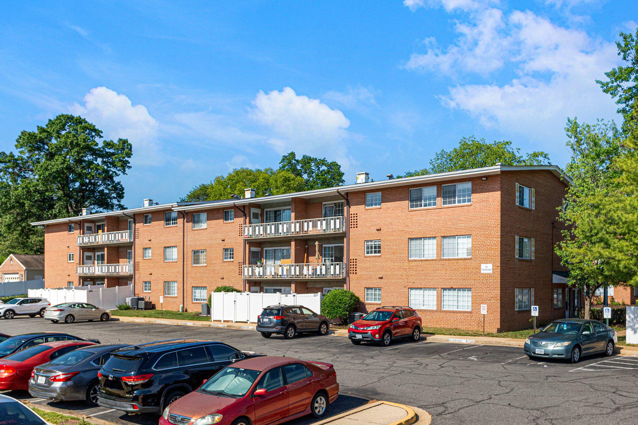 5613 FRANCONIA ROAD 303