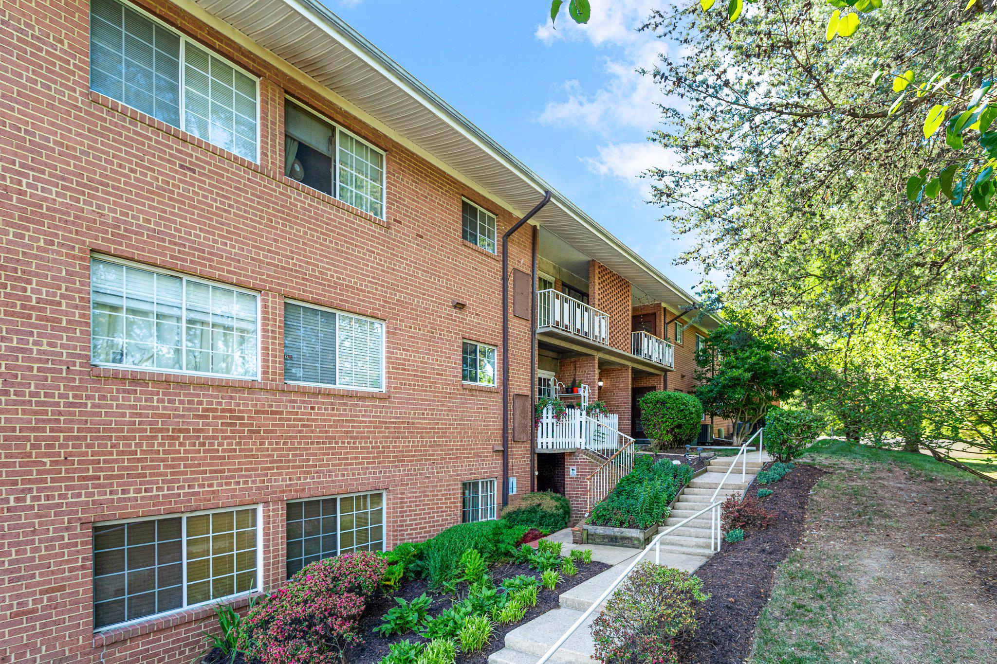 5613 FRANCONIA ROAD 303