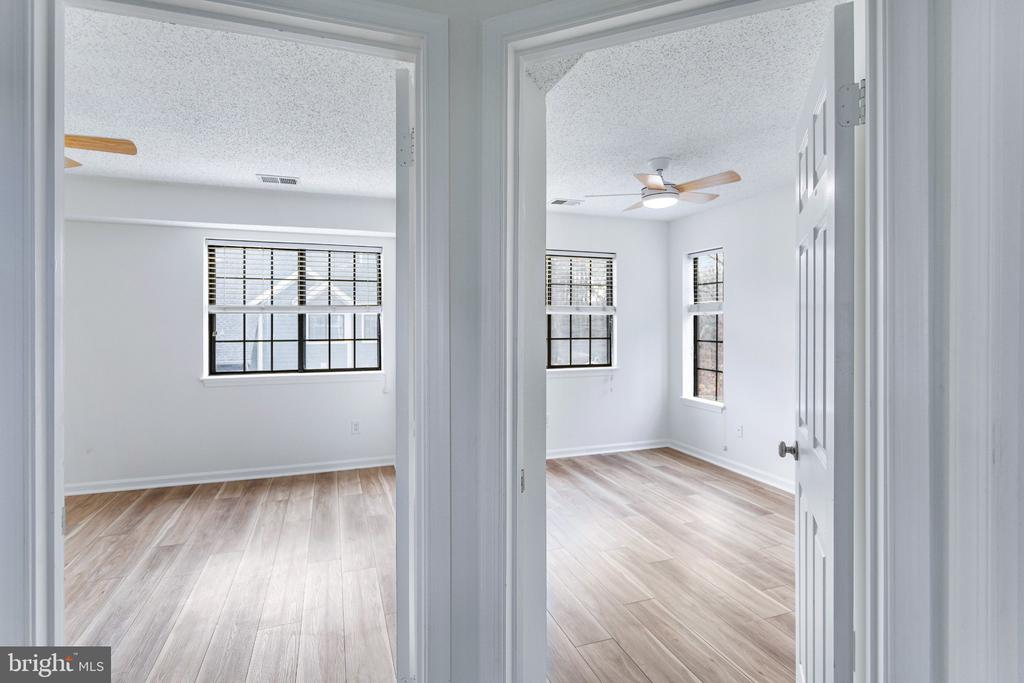 6008 MERSEY OAKS WAY Unit: 3FGOING EASRT ON