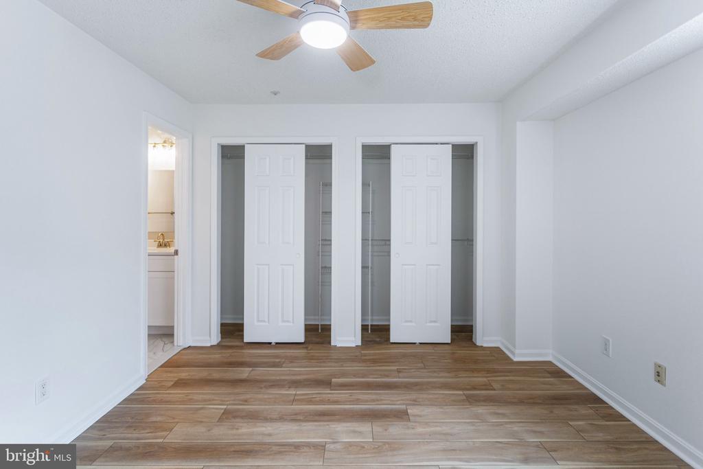 6008 MERSEY OAKS WAY Unit: 3FGOING EASRT ON
