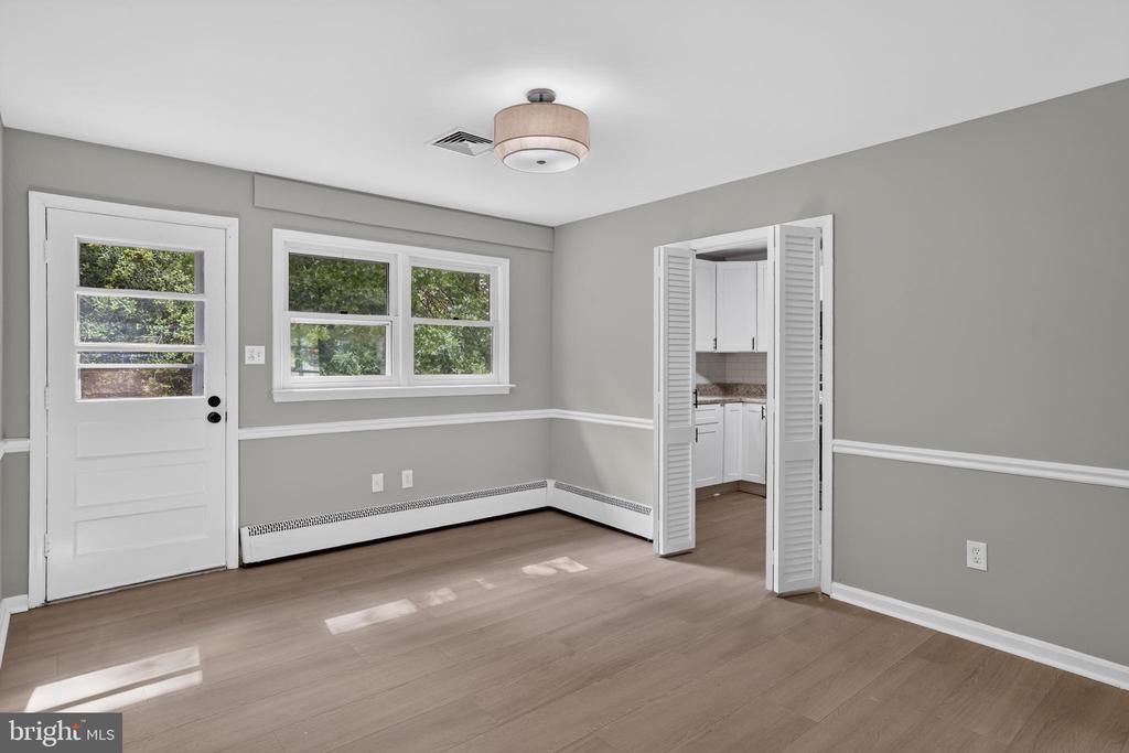 6104 SAINT JOHN DRIVE