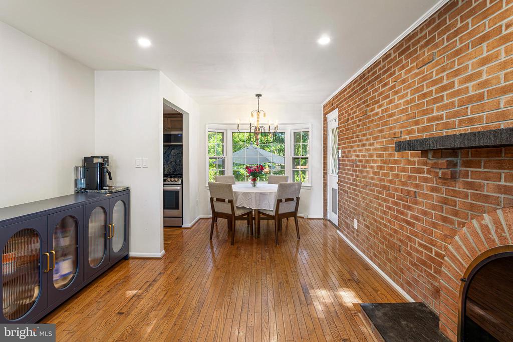 14808 CRANOKE STREET