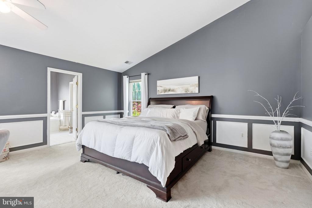6318 FRANCONIA COMMONS DRIVE