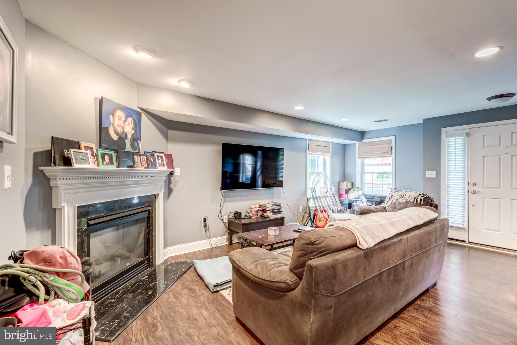 25811 Turlough Ter