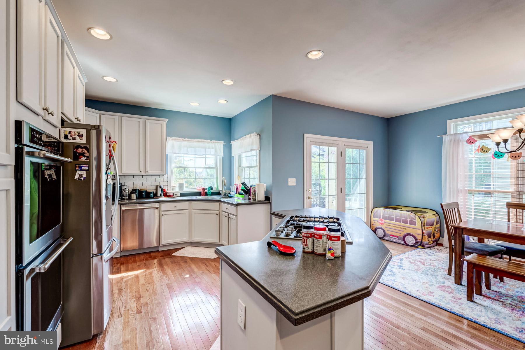 25811 Turlough Ter