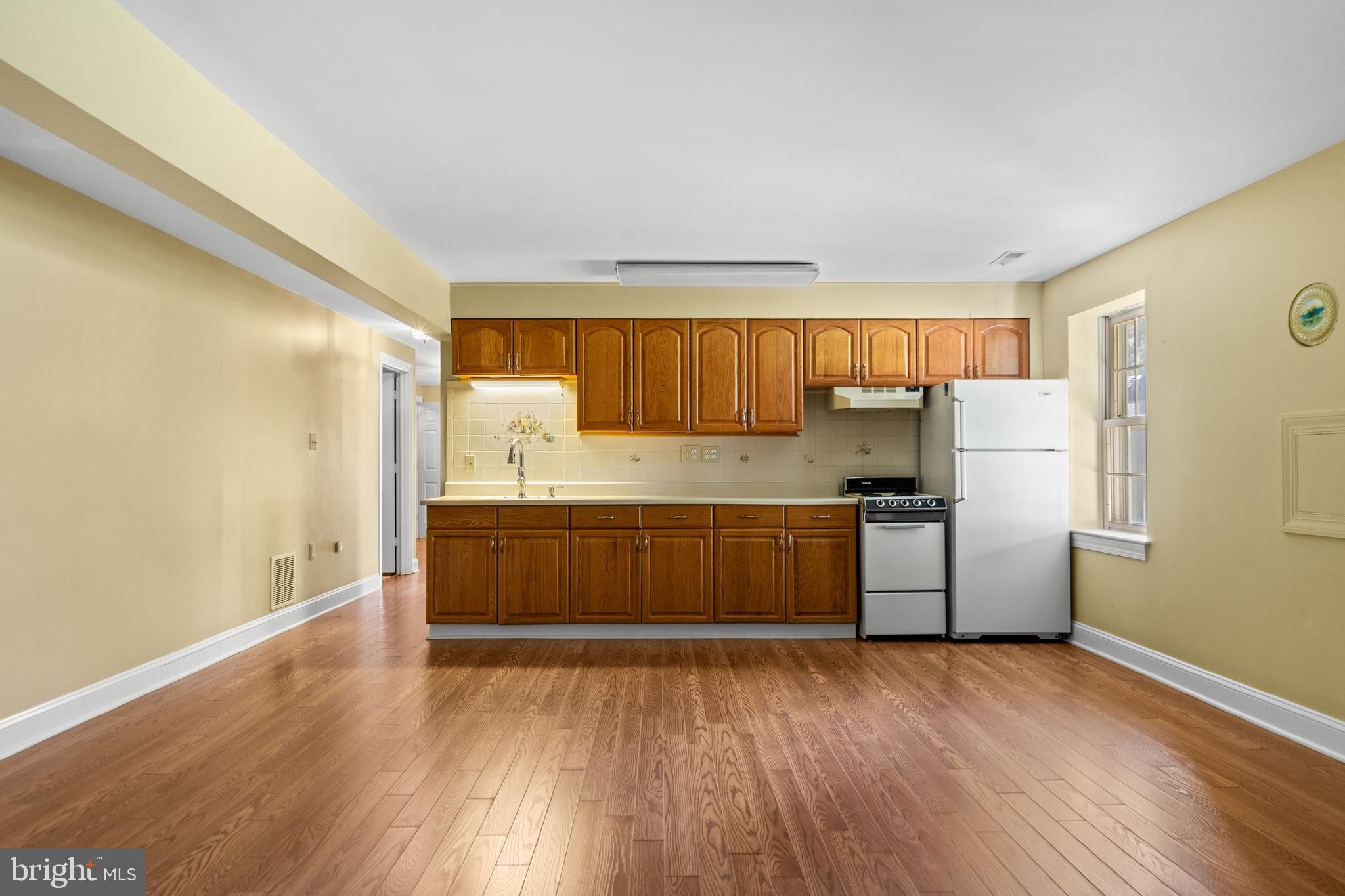 17001 Lakewood Ct #56