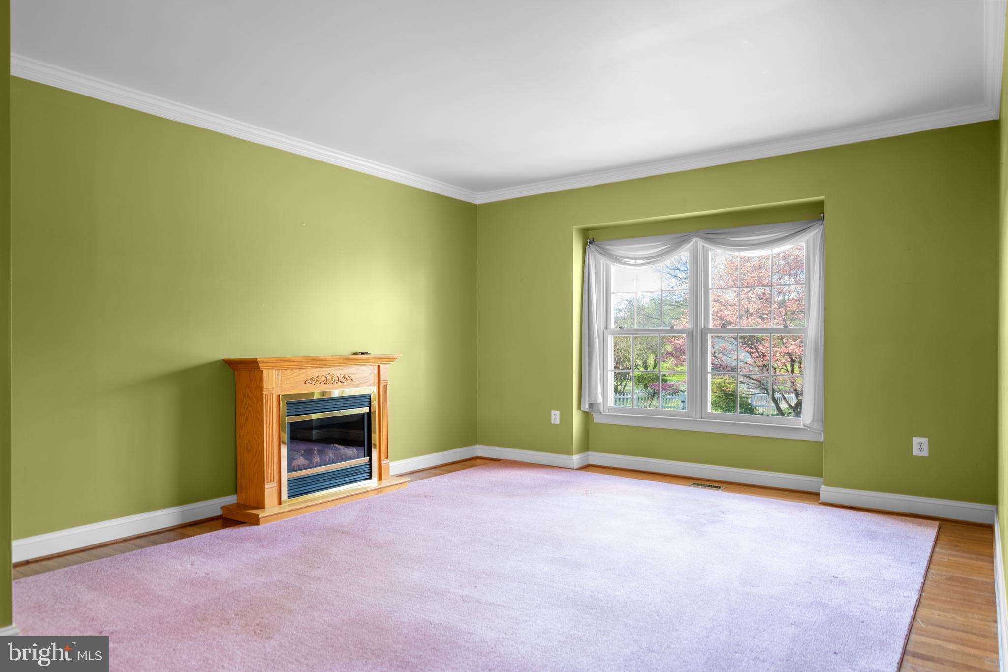 17001 Lakewood Ct #56