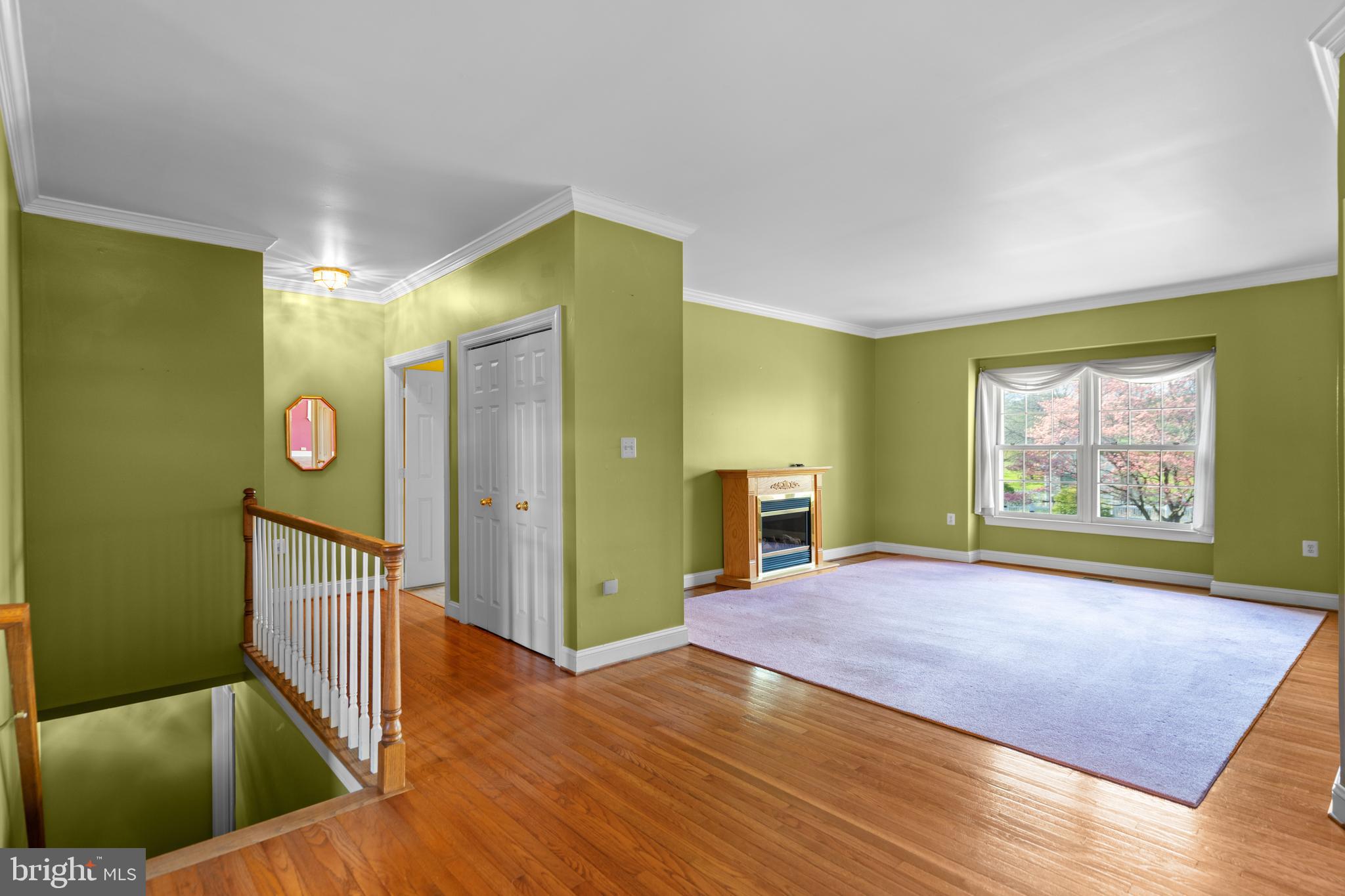 17001 Lakewood Ct #56