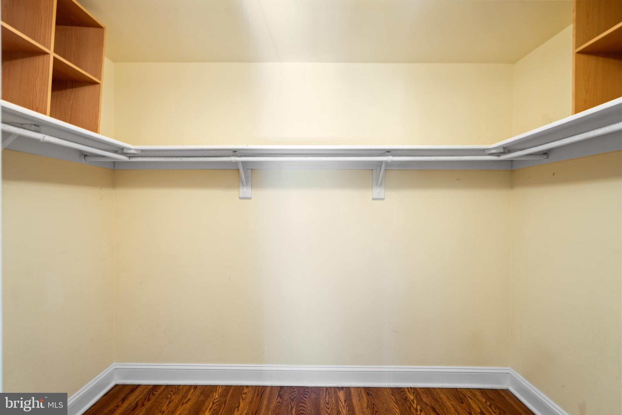 17001 Lakewood Ct #56