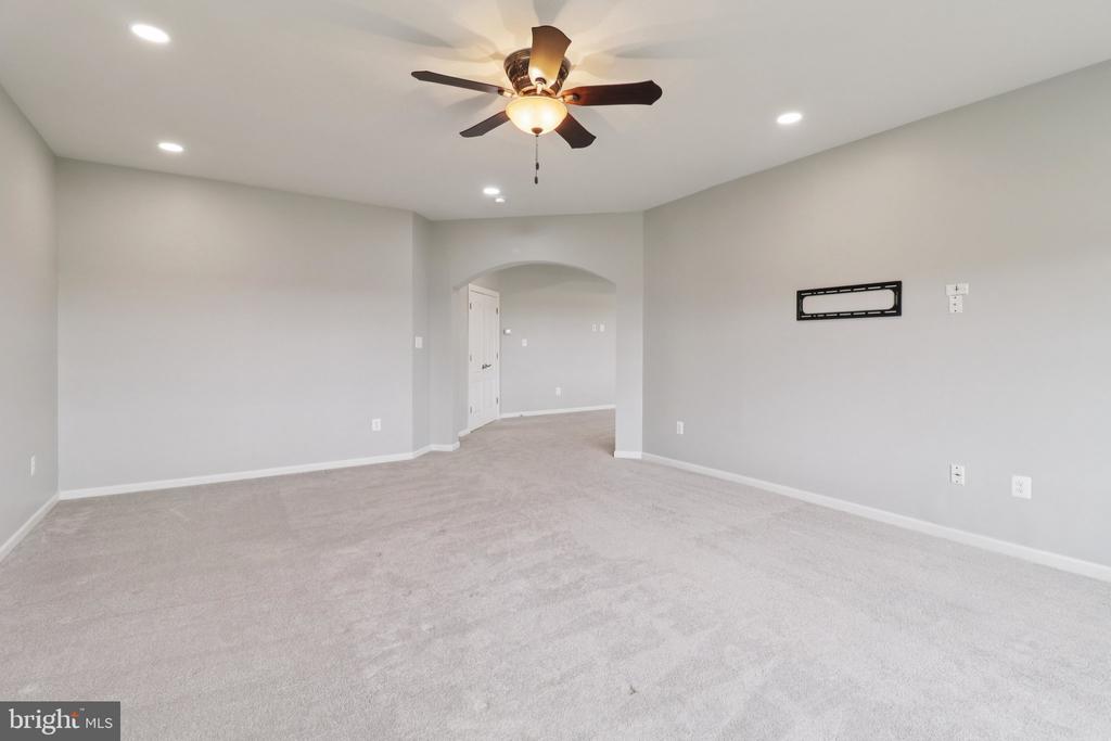 42719 PRAIRIE MERLIN COURT