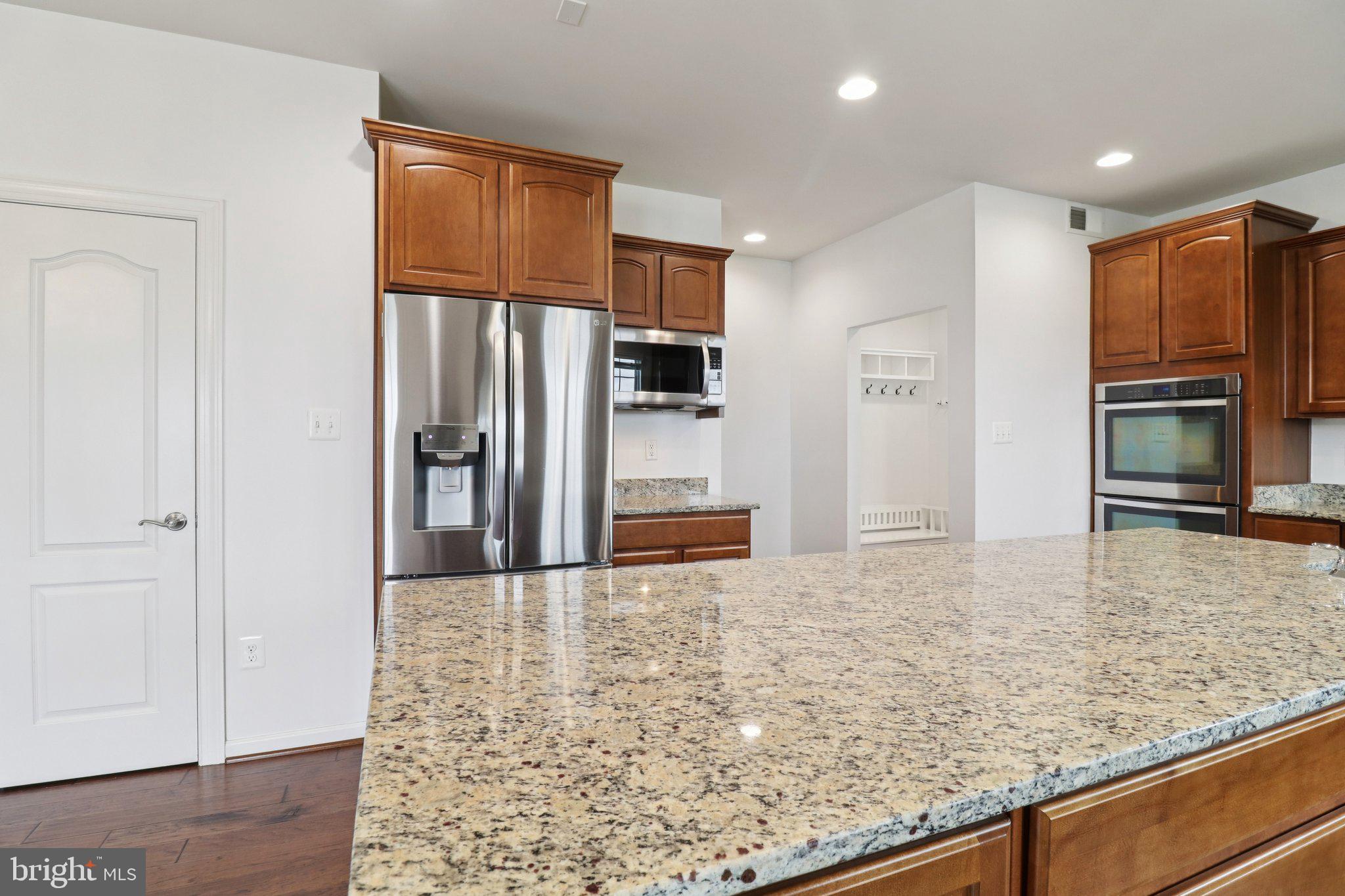 42719 PRAIRIE MERLIN COURT